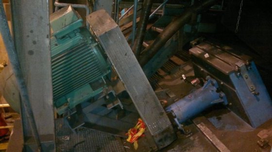1999 Continuous tumble belt shotblast