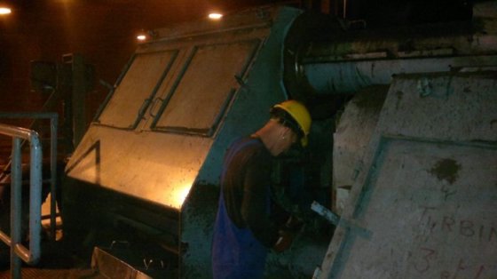 1999 Continuous tumble belt shotblast