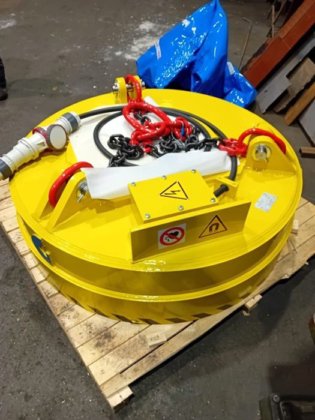 2008 ローディングクレーン10tとマグネットELMEC