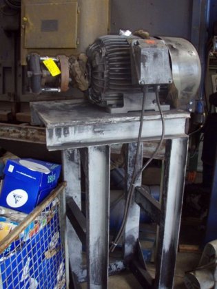 振动网格 2400 毫米 x 2300