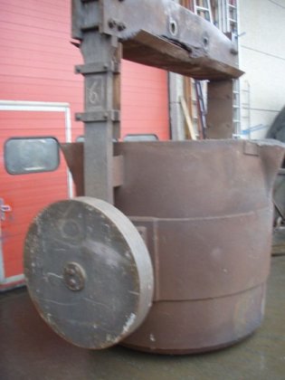 2006 电动浇桶，14t，IBW