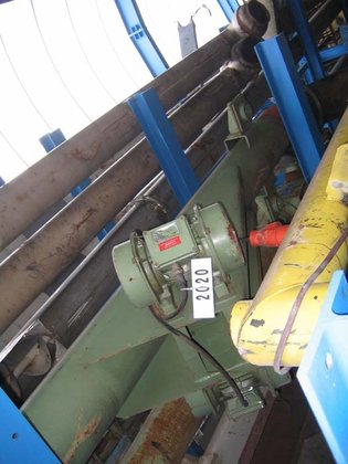 振动槽 JÖST，长 2600 毫米，直径 210