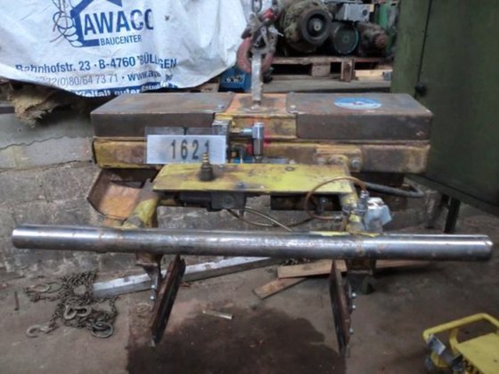 小型气动机械手 AUTOMAX，最大重量 80 公斤