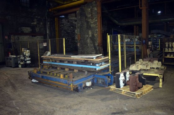 2010 FASTLOOP、プレート寸法2500mm x 2300mm