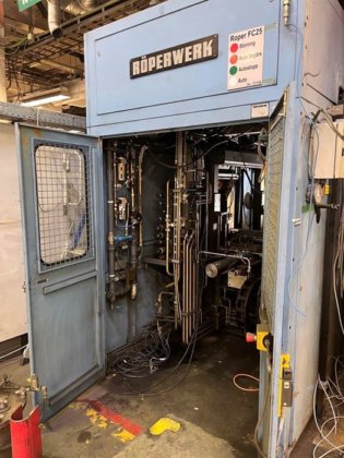 2008年射芯机 RÖPER FCS 25 HV-K