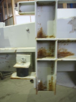 磁力振动输送机 1700 毫米 x 510