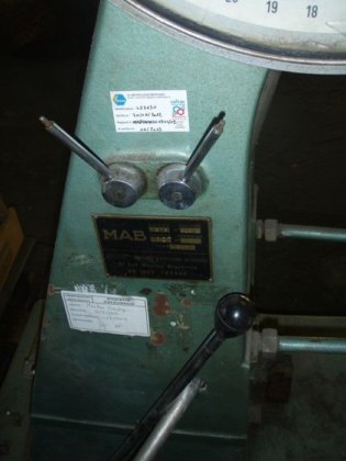 1979 振子式たわみ試験機 MAB