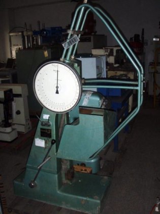 1979 振子式たわみ試験機 MAB