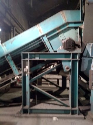 2004 スラットコンベヤ、長さ±60m、幅1400mm