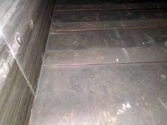 2004 板式输送机，长 ± 60 米，宽