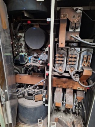 感应熔化炉 INDUCTOTHERM，250 千克