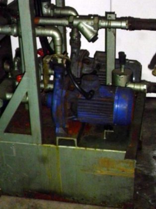 感应熔化炉 INDUCTOTHERM，250 千克