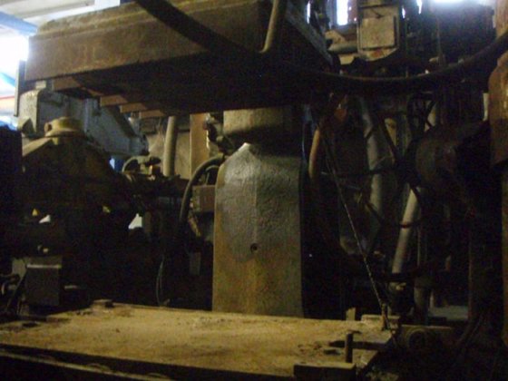 造型机 OSBORN 719 RF 964x584mm