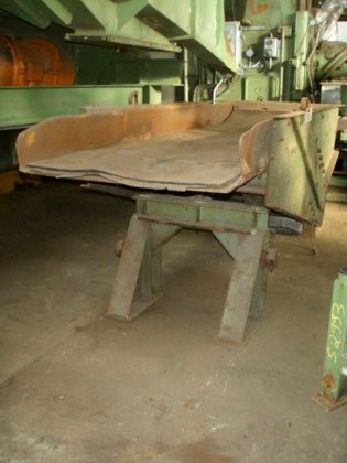 振动输送机 BMD，2600 毫米 x 860