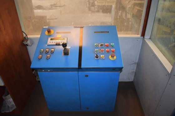 勇克感应炉，4 吨