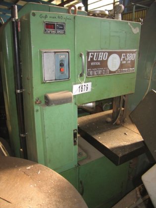 立式带锯，工作台 550x550mm，FUHO