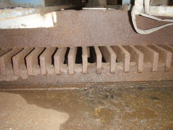 振动输送机 4300 mm x 900