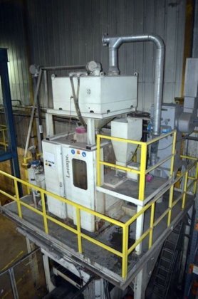 2000 台 LB25 型岩心喷射机和 SM7