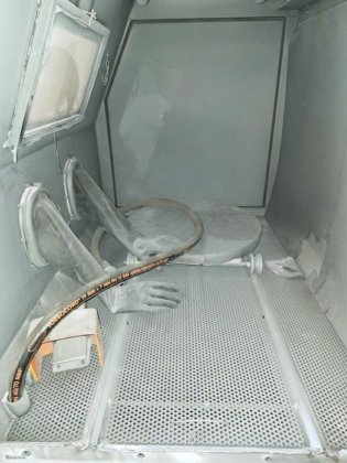Manuel sandblasting unit LABOREX