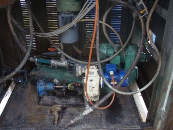 双臂螺旋呋喃混合机 IMF 型号 32/25-30 ,