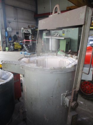 ALU 電動保持ラドル ALU バルザー、リフティングビームおよびギアボックス付き