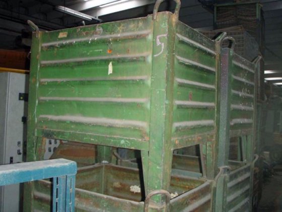 堆叠容器，700 毫米 x 600 毫米