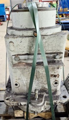 RÖPER H16テーブルシリンダーのオーバーホール