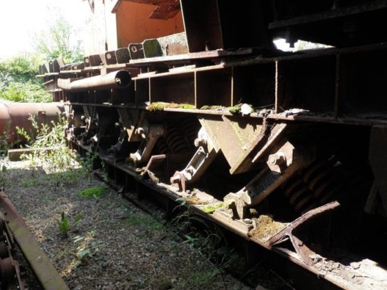 振动输送机，实用尺寸 11650 毫米 x 1200