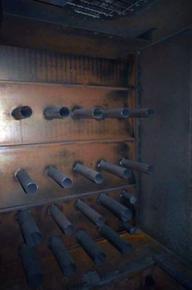 電気式乾燥炉 300°C +- 2.5 m