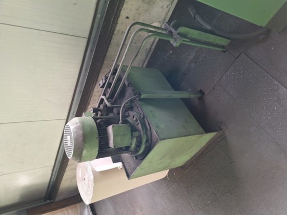 Raupenbandstrahlanlage GF ST9