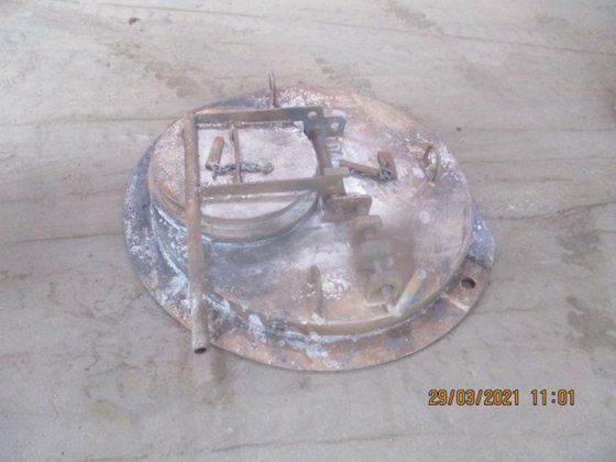 急須処理用レードル キュットナー 800kg用 カバー付