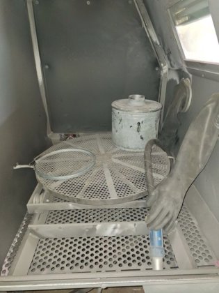 手動サンドブラストユニット PHIBO INDUSTRIES