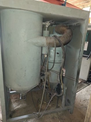 2000 Manuelle Sandstrahlanlage PHIBO INDUSTRIES