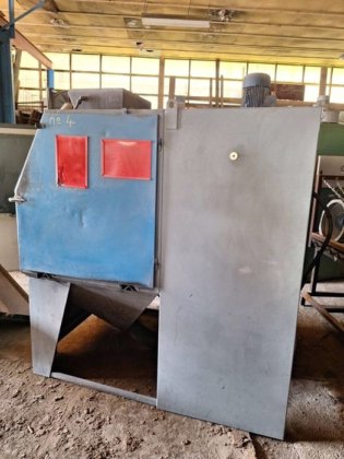 Manuel sandblasting unit PHIBO INDUSTRIES