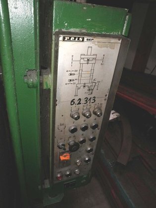 REIS 20T 液压去毛刺压力机