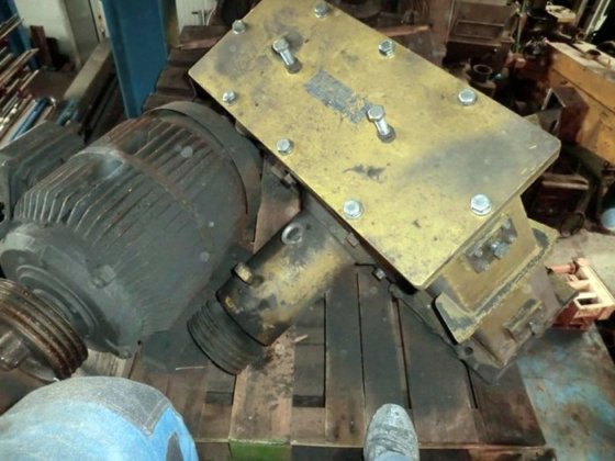 RÖSSLER / RÜTTEN 轮式涡轮机，带电机，30 千瓦