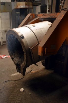 RIEGER SCHENKER 铲车用钢包翻转机