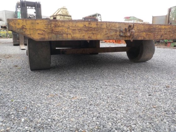 頑丈なトロリー ± 16 t