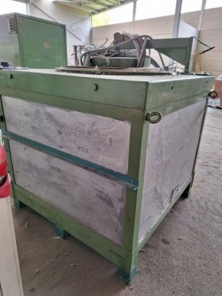 電気式修正溶解炉 A. CESANA ±600kg