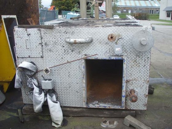 带 2 个隔间的小型掩体 2 x