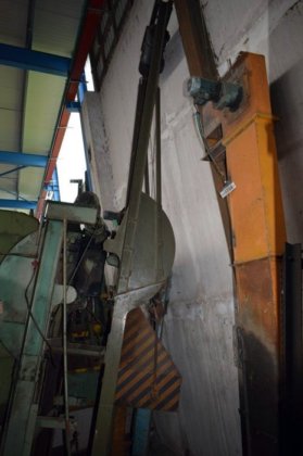 積載用スキップ、± 150 l、積載高さ 3100mm