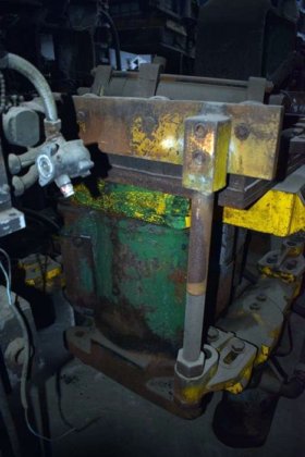 Ur benveg moullañ OSBORN 719RF