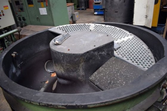 サーキュラーバイブレータ / こてバイブレータ RÖSLER 620l