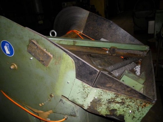 ステーキングボックスABC 1500kg用ハイドロリックタイティング