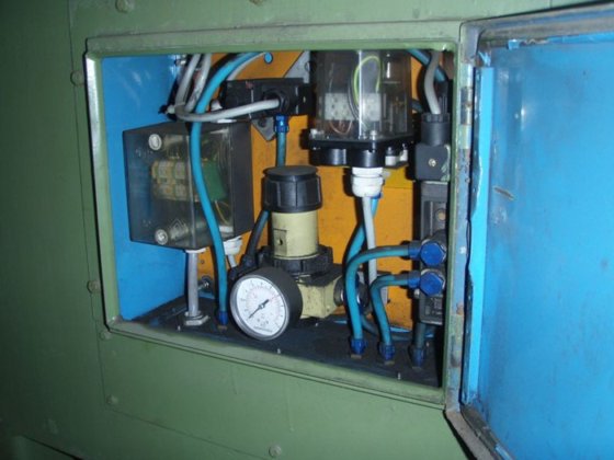 可動式多関節アームスクリューミキサー AXMANN, 10 t