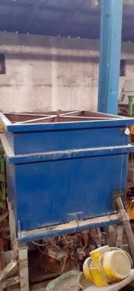 1997 带料斗的 2m³/h 螺旋搅拌机 IMF