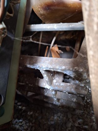 振動研磨機、ブランドRÖSSLER 2.2x0.6 m。