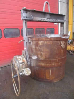 クレーン傾斜レードル（2スパウト） ACETARC 7t