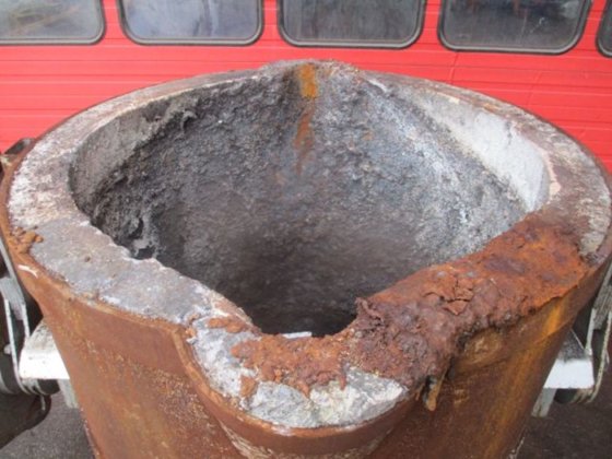 クレーン傾斜レードル（2スパウト） ACETARC 7t