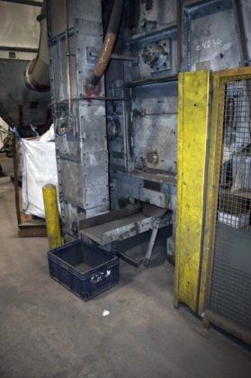 Raupenbandstrahlanlage G&F WST18